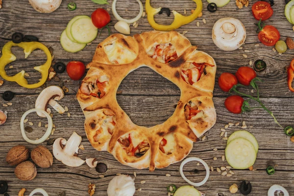 Aluatul maturat 24-48h — secretul pizzei noastre